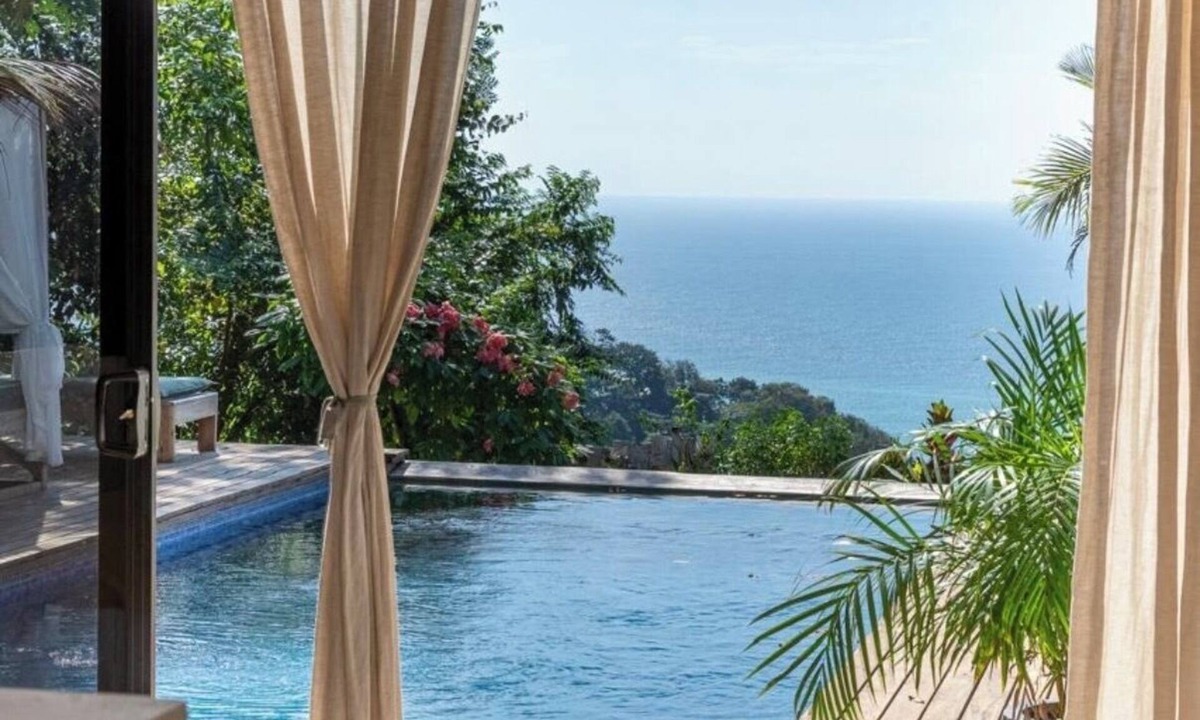 Santa Teresa Villa | VILLA POMPADOUR: EXCLUSIVE BOHO CHIC WITH PANORAMIC OCEAN AND JUNGLE VIEWS