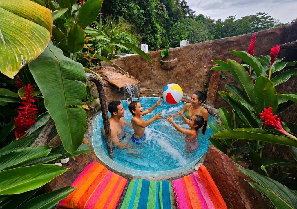 Jaco Apartment | Villa privada con hidromasaje Herradura Jaco