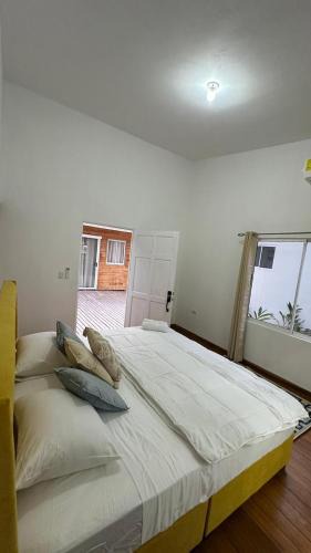 Parrita Hotel | Villa Republik