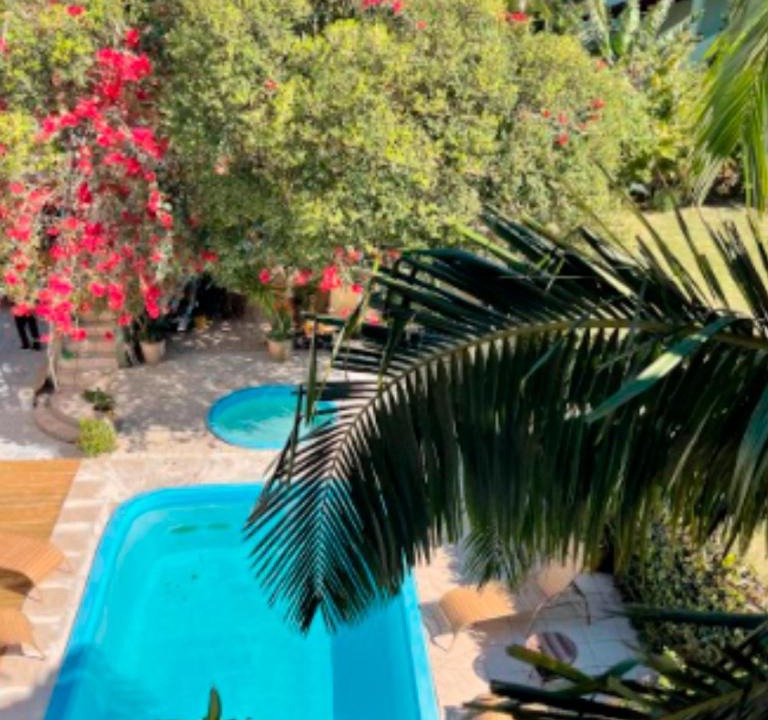 Santinho House | Villa Rupestre