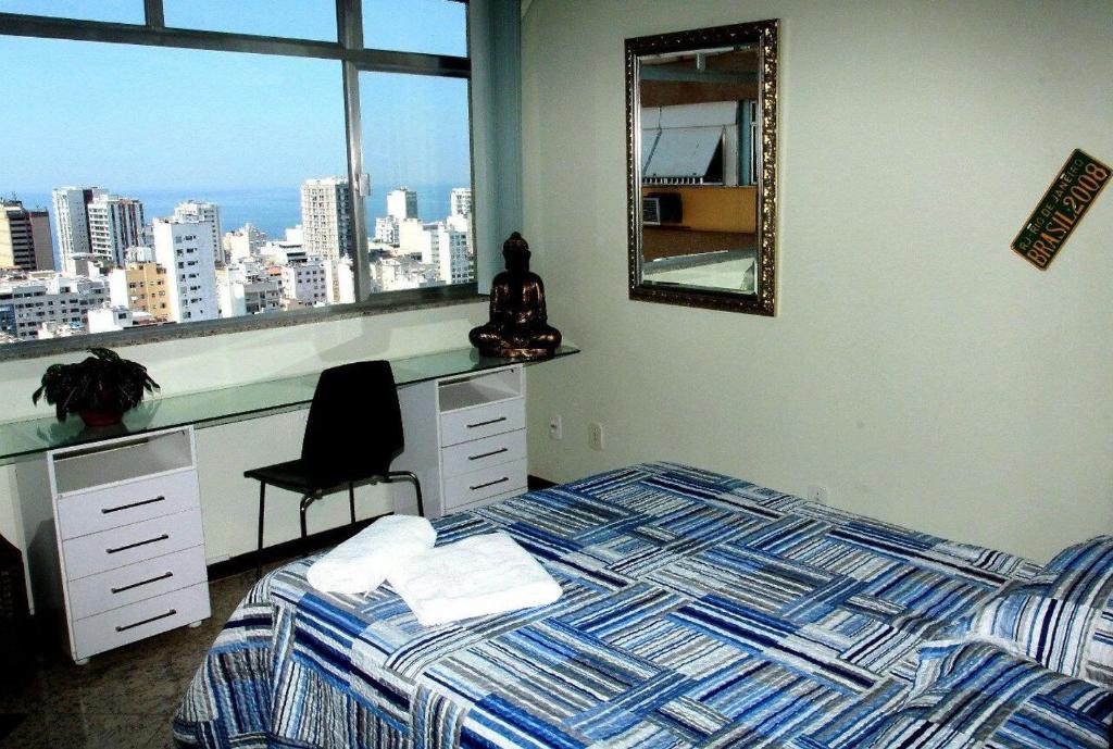 Ipanema Apartment | VISTA TOP para a Praia de Ipanema e Lagoa - Apartamento com WIFI, AR e cozinha