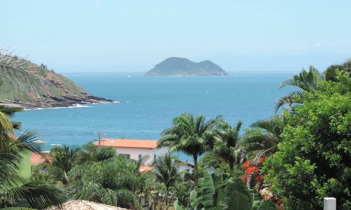 Joao Fernandes House | We accommodate family with children and small animals, card up to 12 x.