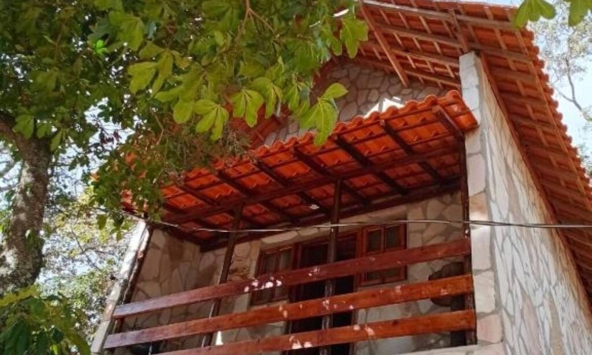 Sao Thome das Letras Ski Chalet | Windstorm Castle Chalet