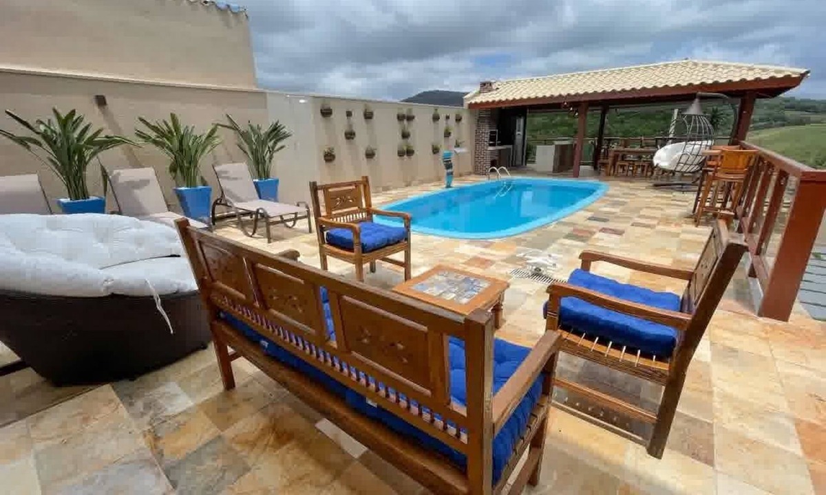 Centro House | Wonderful house with pool in Capitólio-MG