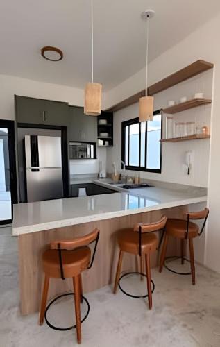 Vila Messias House | Wp White House- Estilo Grego 7 min do aqualinda
