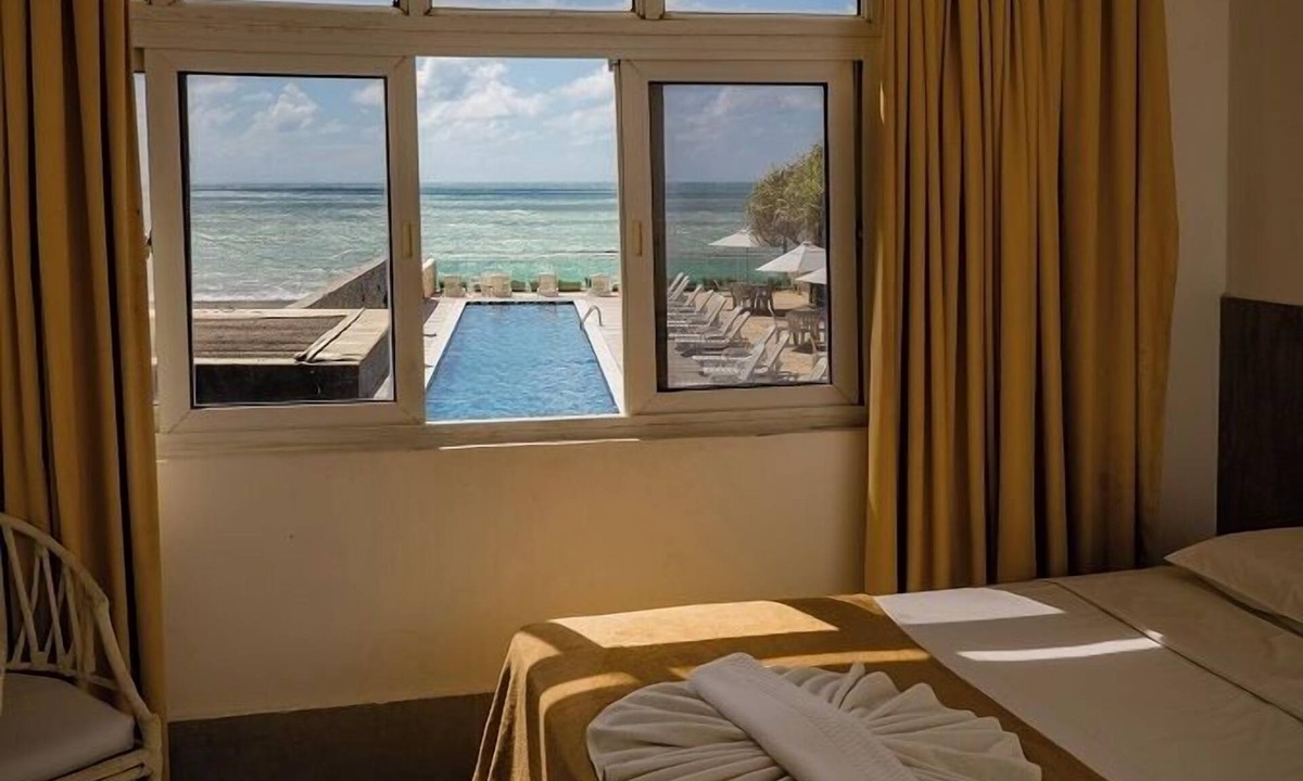 Praia do Meio Hotel | Yak Beach Hotel Natal
