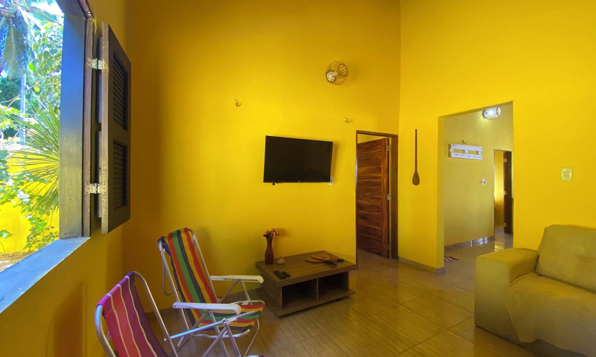 Icarai de Amontada House | Yellow House in Icaraí de Amontada