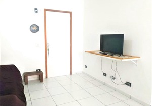 APARTAMENTO COM PISCINA E CHURRASQUEIRA EM UBATUBA 2