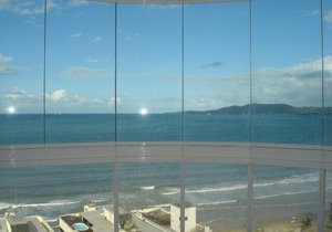 Apt. cover with great views of the sea front promenade, center.(See rates).