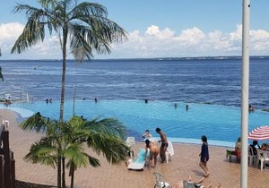 FLAT TROPICAL EXECUTIVE COM VISTA PANORÂMICA RIO NEGRO