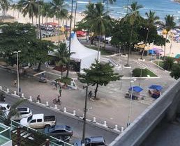 Pitangueiras Beach