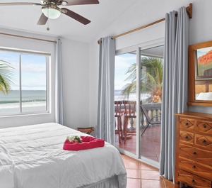 Beach Hacienda Iguana Villa 