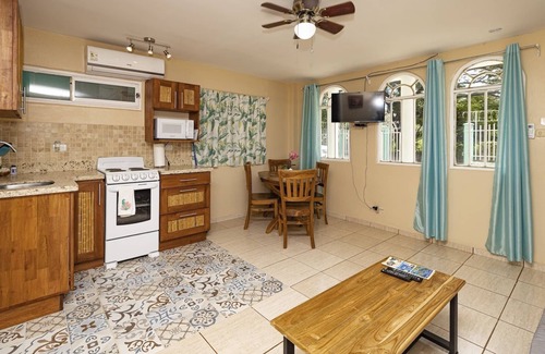 Coco Apartment | Cococabana2 newly renovated 1BR/1BA apar in downtown Coco, 5 min walk to beach.