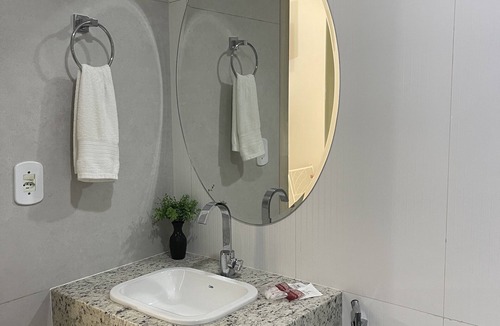 Pedro Canario Hotel | Ápides Palace Hotel