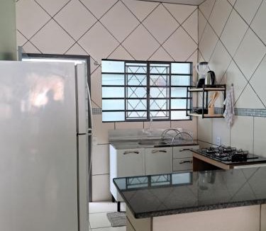 Alta Floresta Apartment | 01-Apartamento a 3min do centro com Wi-Fi ideal para família