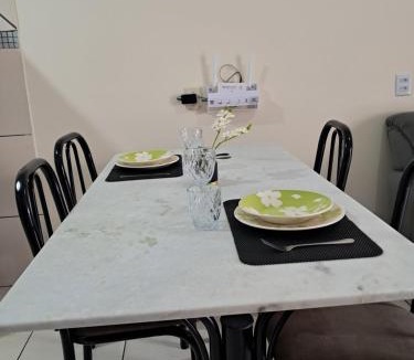 Alta Floresta Apartment | 05-Apto a 3min do centro com WiFi Ideal para sua família