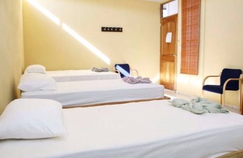 Managua Bed & Breakfast | 1-D ROOM - 2 SINGLE BEDS