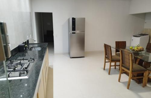 Aparecida de Goiania House | 1 Quarto compartilhado em casa
