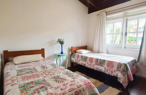Praia da Fortaleza House | 100 metros da Praia da Fortaleza em Ubatuba