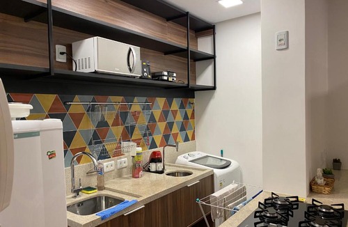 Auxiliadora Apartment | 100m do clube GNU- 500m do shopping Moinhos de Vento - comporta ate 4 pessoas