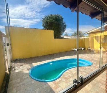 Vicentina Apartment | 11-Casa grande com piscina e garagem para 4 carros