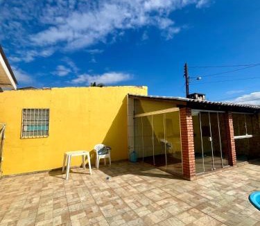 Vicentina Apartment | 11-Casa grande com piscina e garagem para 4 carros