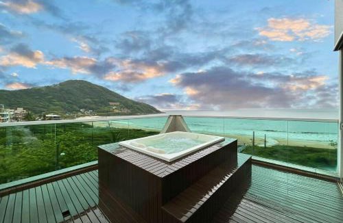 Quatro Ilhas Apartment | 110 - Cobertura com vista panorâmica em 4 ilhas