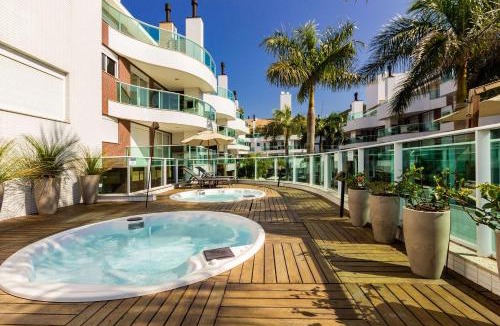 Centro Apartment | 121-D Boulevard - 100m from the beach & Front Avenue - Luxury Condominium - Heated Swimming Pool - Jacuzzi - 24h Concierge