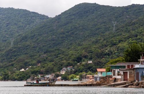 Florianopolis Villa | 150m da Praia e a 300m do Villa Casarão WZ8850