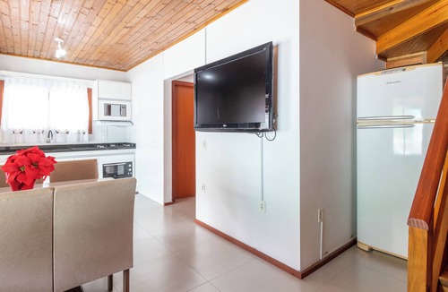 Florianopolis Apartment | 150m da Praia e a 300m do Villa Casarão WZ8850