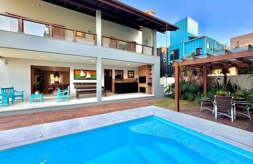 Mariscal House | 192 - Casa luxo com 5 suítes e piscina aquecida