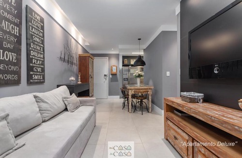 Jacarepagua Apartment | 2 Apartamentos Individuais de 3 QUARTOS com ESTACIONAMENTO em Condomínio com PORTARIA 24h, Sauna e Parquinho Infantil - Apartamento com Ar Condicionado, SmarTV, Wi-Fi 120 mbps e Cozinha Completa