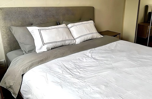 Mont'Serrat Apartment | 2 bdrm apt w/ office near Moinhos Park