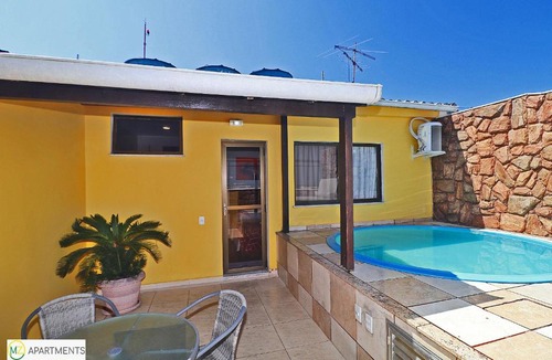 Copacabana Apartment | 2 bedroom duplex penthouse with terrace and pool