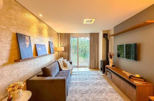 Tirol Apartment | 2 dormitórios na Av das Hortênsias - Gramado