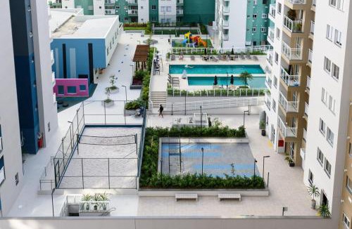 Santo Cristo Apartment | 2 QTOS reformado com piscina! AC, Wi-Fi e TV