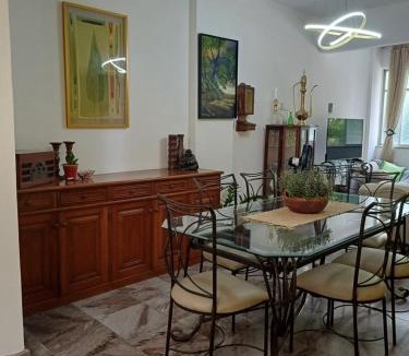 Nazare Apartment | 2 Quartos em apartamento compartilhado