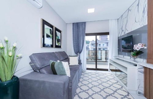 Centro Apartment | 2-Suite Apartment in Central Bombinhas