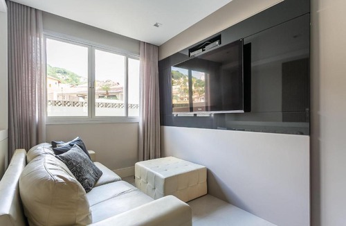 Centro Apartment | 200m from Beiramar Shopping | WI-FI 100mb #CA43