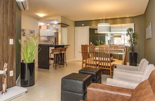 Centro Apartment | 218-D Boulevard - 50m from the beach & Front Avenue - Luxury Condominium - Heated Swimming Pool - Jacuzzi - 24h Concierge