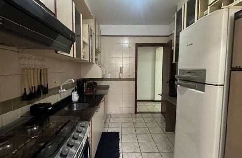 Nacoes Apartment | 3 bedroom apartment, 150m from the sea, with garage!