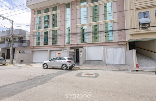 Centro Apartment | 3-suite apt 280m From sea in Itapema Vga1002