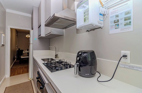 Barra Sul Apartment | 30 steps from the sand - Top location in BC. Close to everything!