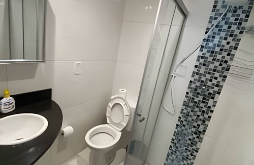 Asa Norte House | 4.8km Center, Full Kitchen, Wi-fi 400Mbps, Jr Catito