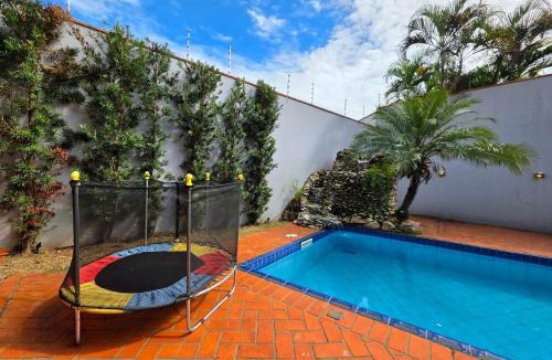 Vila Yolanda House | 4 quartos com lazer, 15 min das Cataratas.