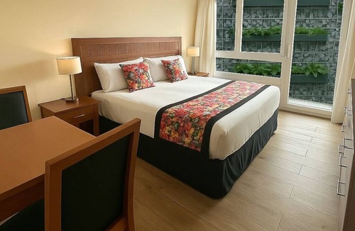 San Carlos de Bariloche Hotel | 4 Spacious Flats for Families w/Breakfast & Coworking Space -Near Melipal Beach