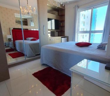 Andorinha Apartment | 4 suítes com vista mar na Meia Praia