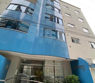 Andorinha Apartment | 450m da Praia 2Q c Suíte Ar e Garagem Wi-Fi