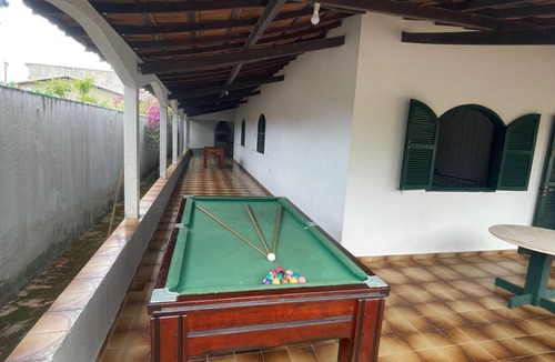 Sao Francisco de Itabapoana House | "5-Bedroom House Steps from Santa Clara Beach: Tranquility, Security"