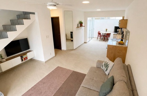 Jurere House | 5 minutes from the beach - Two bedroom house
